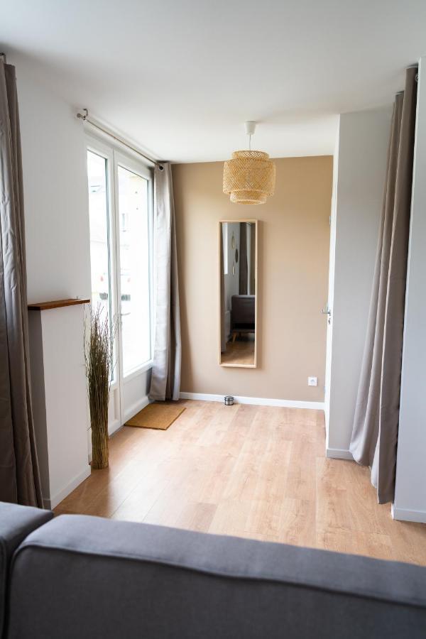 Appartement cosy dans une longère de caractère Saumur Esterno foto