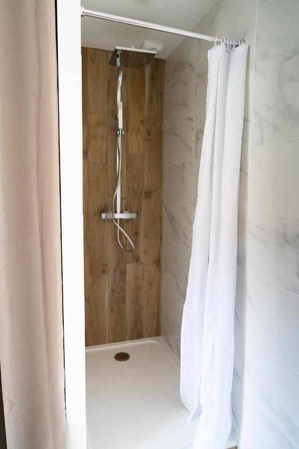 Appartement cosy dans une longère de caractère Saumur Esterno foto